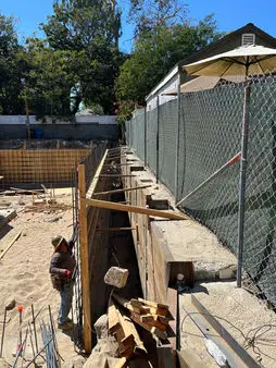 4519 ST. CLAIR image 3