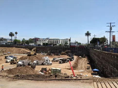 MELROSE TRIANGLE image 2
