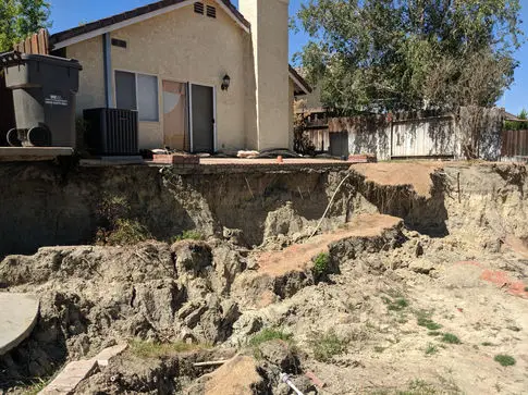 TRESTLES LANDSLIDE REPAIR image 9