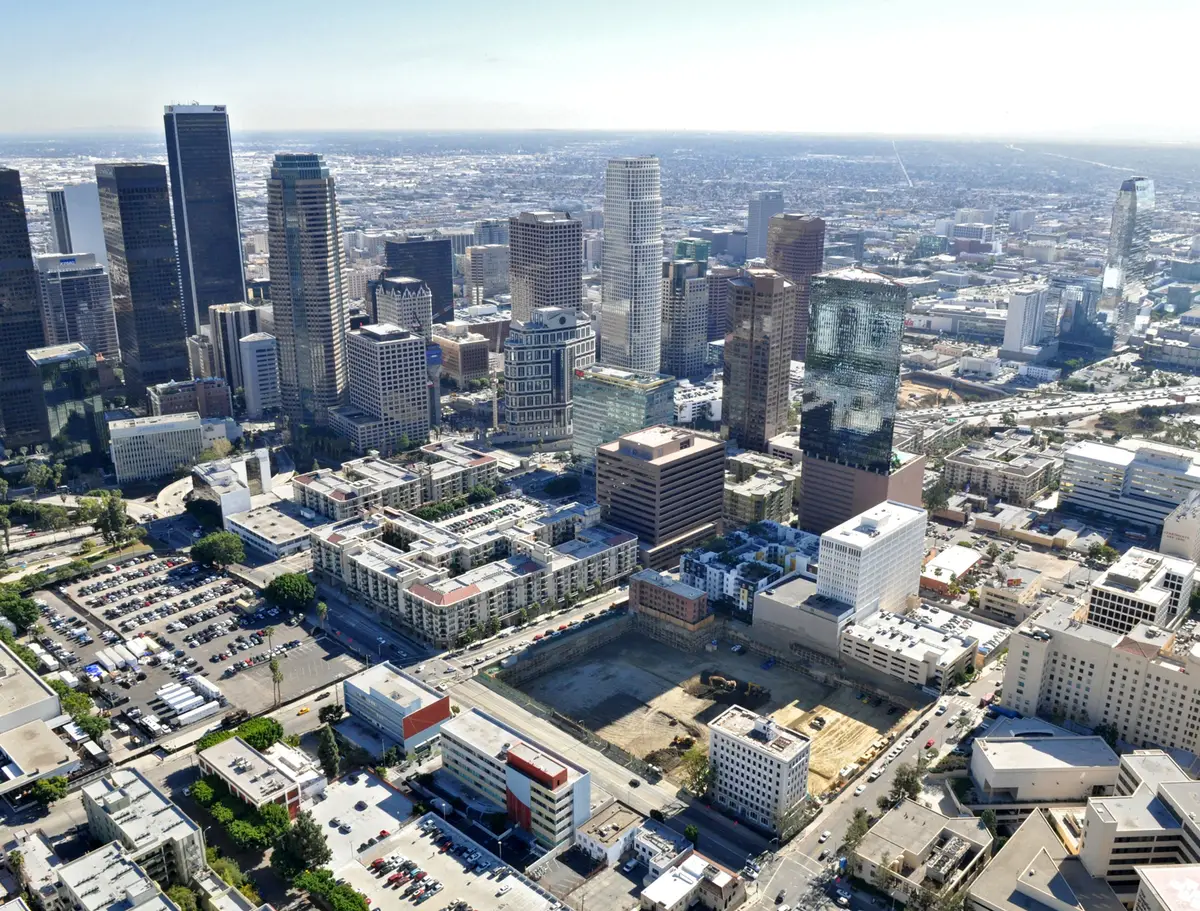 6th & Bixel image 1