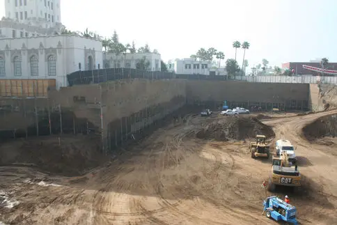 CRESCENT DRIVE image 7