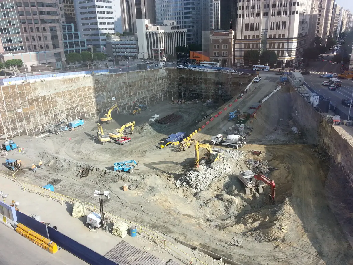 Wilshire Grand Center image 4
