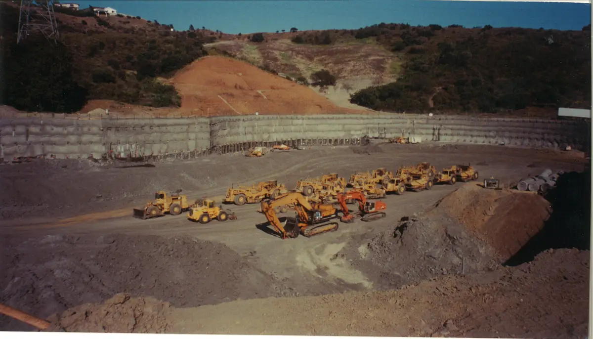 TOYON TANKS image 1