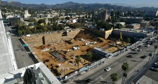 BLVD 6200 North and South image 3