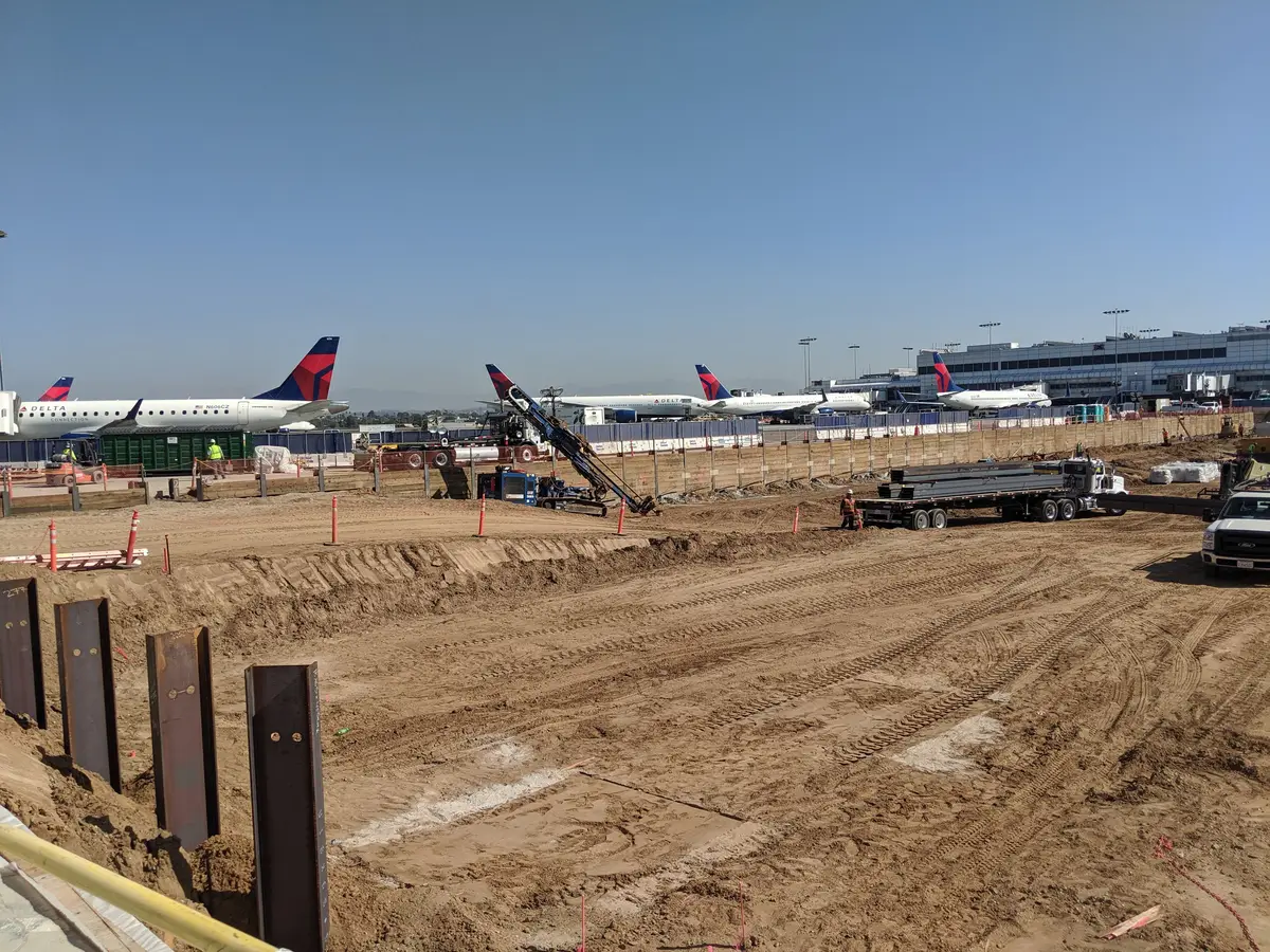 LAX - Multiple Projects image 8