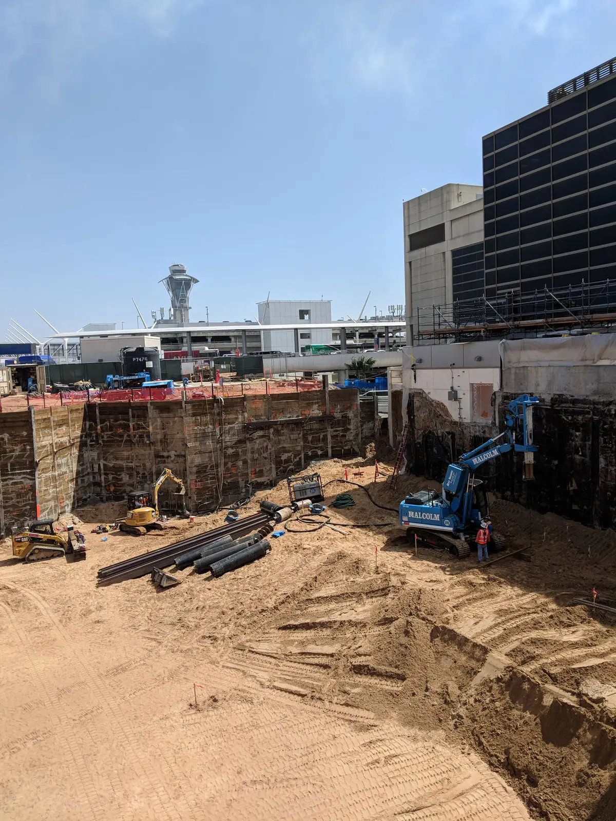 LAX - Multiple Projects image 3