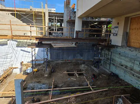 1200 CAHUENGA image 2