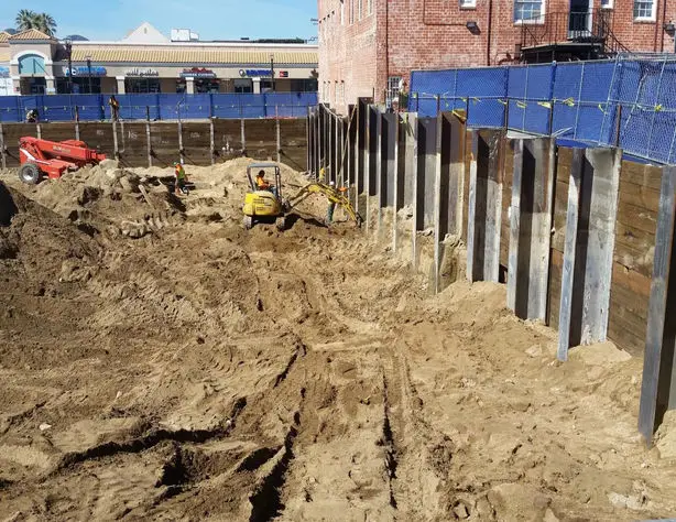 HYATT PLACE HOTEL image 3